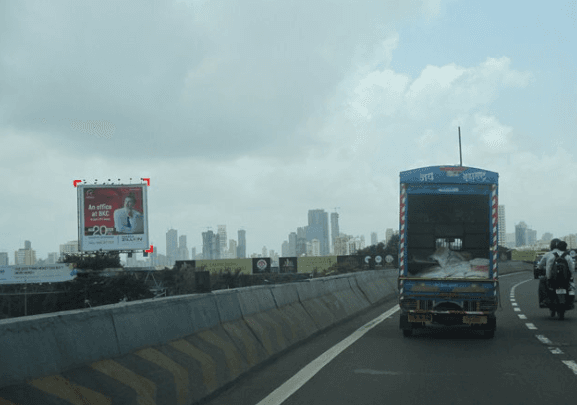 Billboard at Airport to Worli Sea Link Via Bandra ROB ​