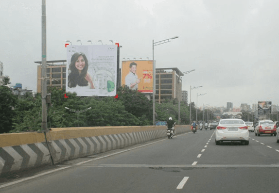 Billboard at Airport to Worli Sea Link Via Bandra ROB ​