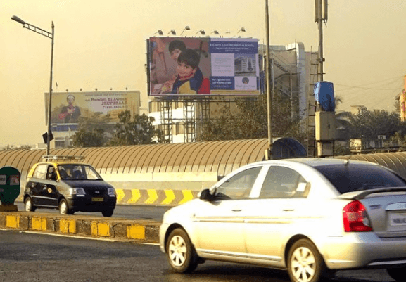 Billboard at Airport to Worli Sea Link Via Bandra ROB ​