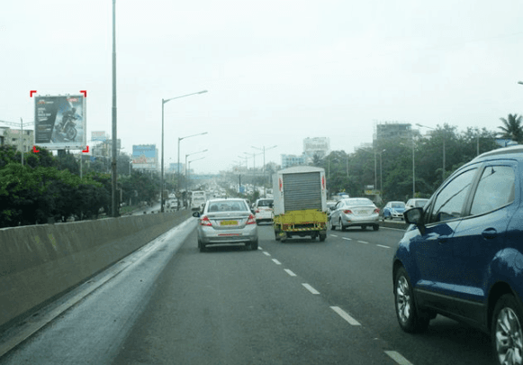 Billboard at Airport to Worli Sea Link Via Bandra ROB ​